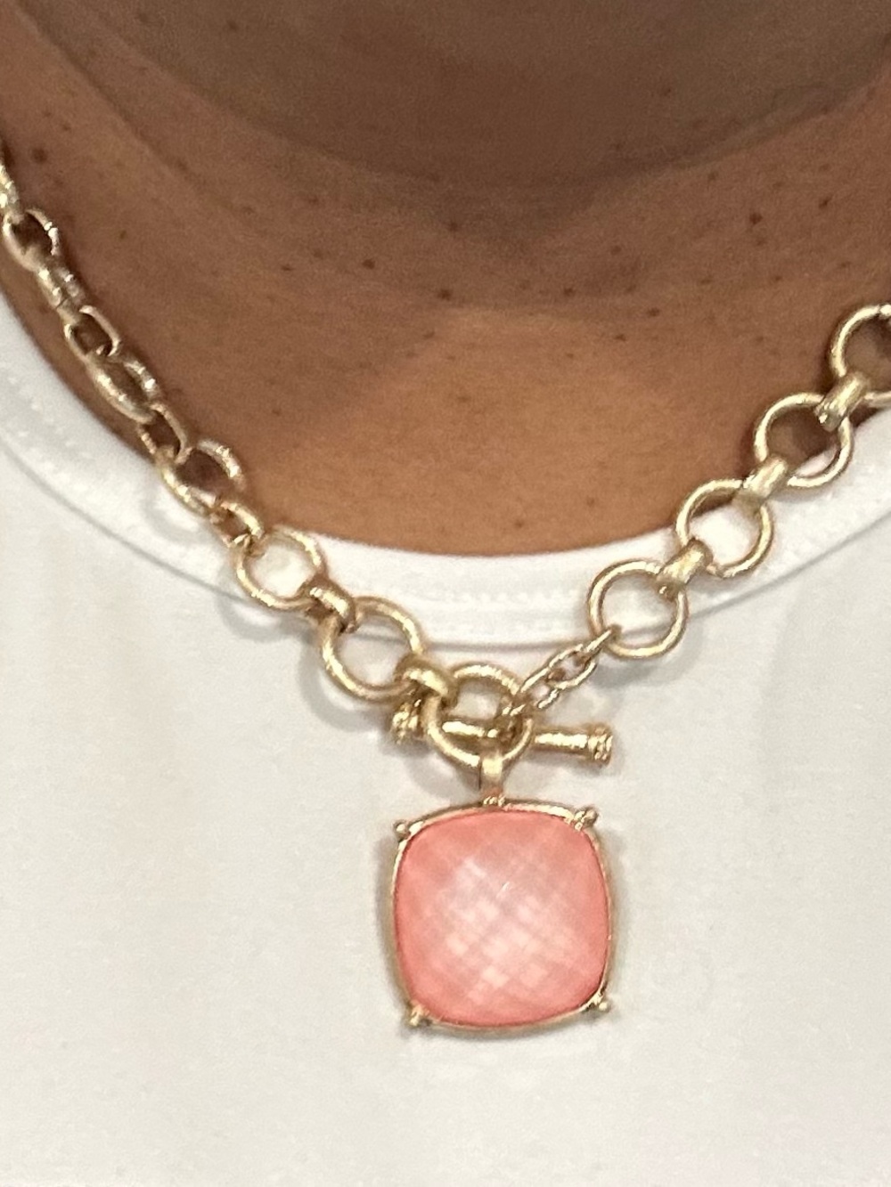 Gold Chain Necklace with Pink Pendant